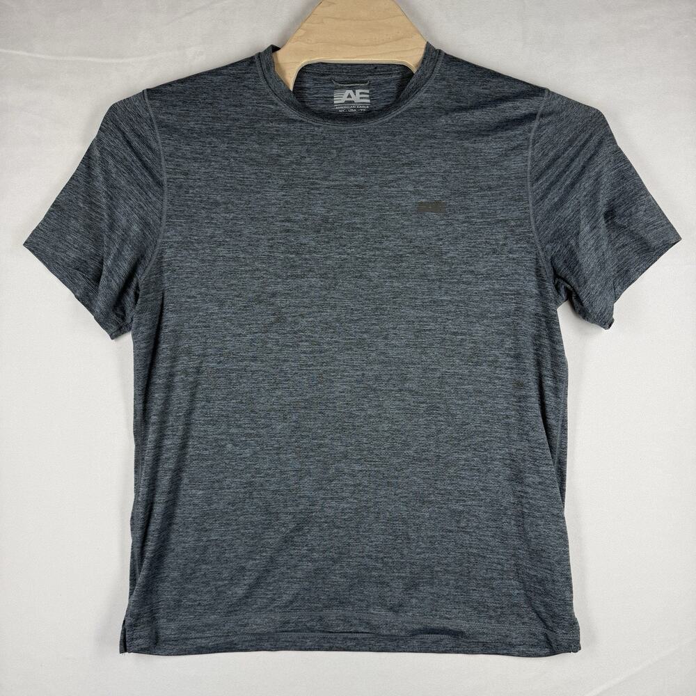 American Eagle Mens Medium NWOT Gray Performance T Shirt Stretch Athletic Active